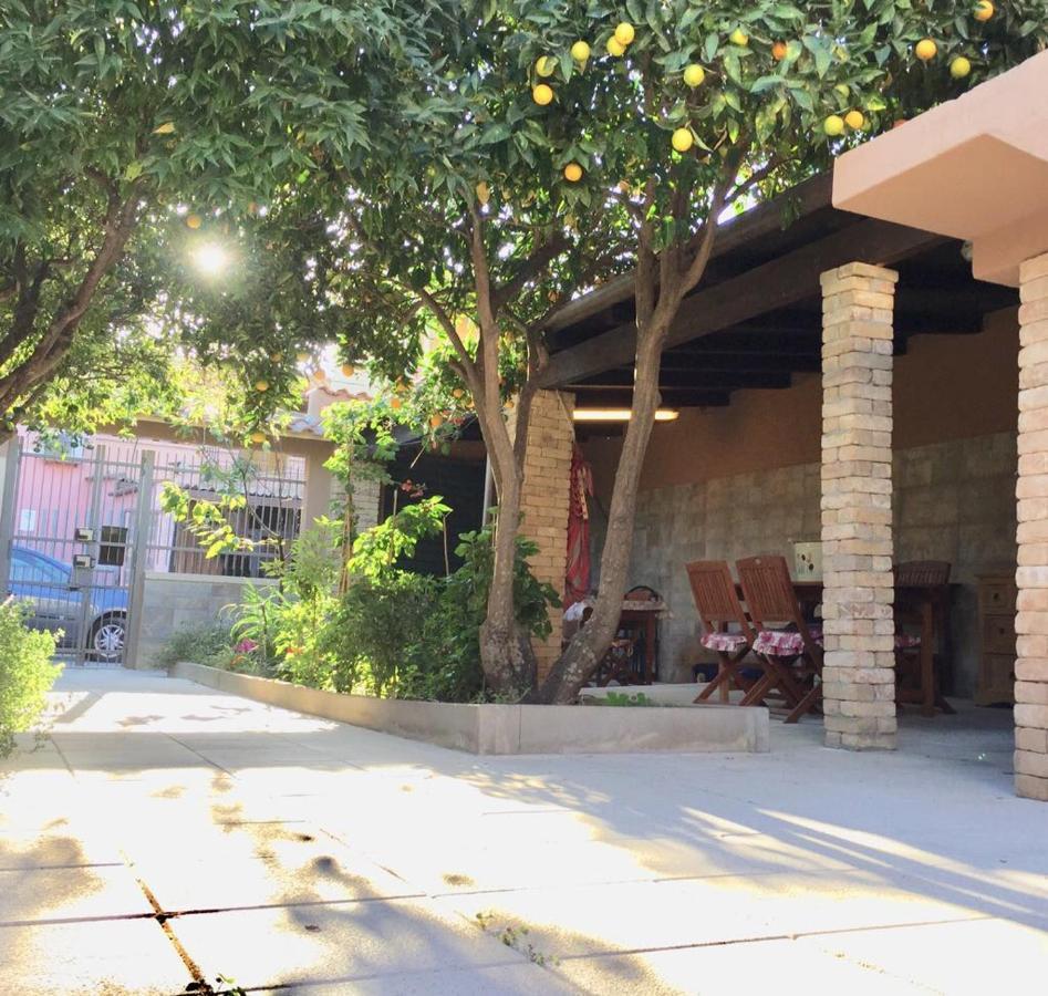 Il Mandarino Bed & Breakfast Decimomannu Luaran gambar